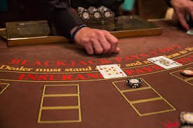 Tampilan antarmuka togel online mahakam4d di layar smartphone Android pengguna Indonesia